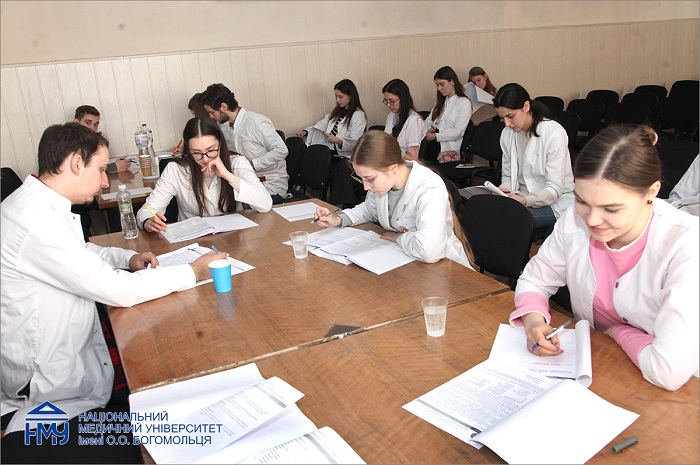 Майбутні педіатри змагалися за першість на студентській олімпіаді