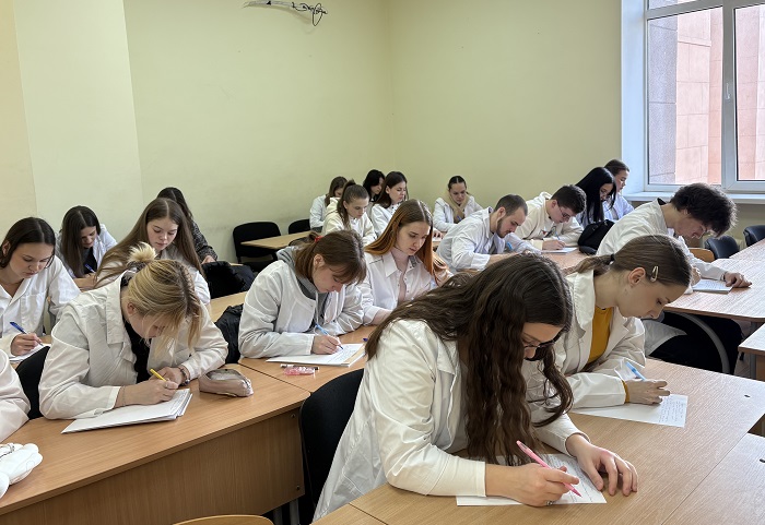 Першокурсники перемогли на студентській олімпіаді з історії України