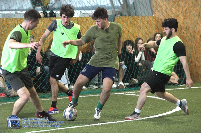 У НМУ стартував турнір з футзалу пам’яті Артема Соханя і всіх загиблих медиків