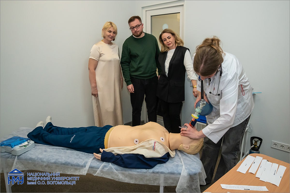 Майбутні педіатри успішно склали іспит з оцінки практичних фахових навичок