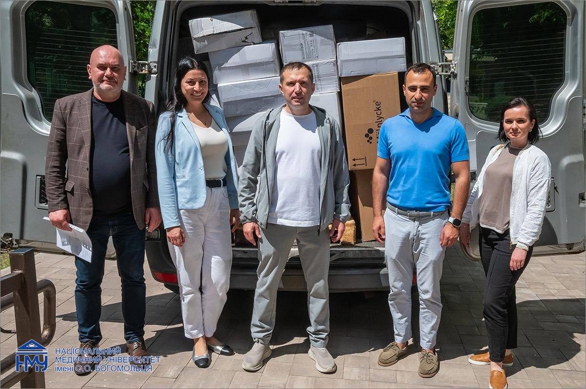 Університетська клініка отримала благодійну допомогу від європейських партнерів