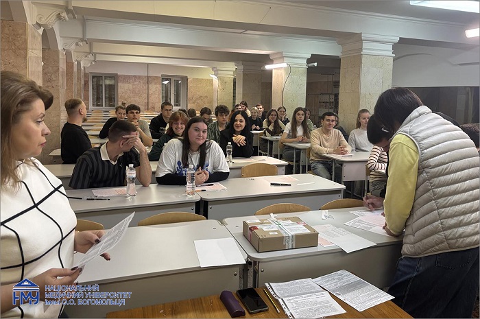 Майбутні асистенти фізичних терапевтів складали «Крок Б»