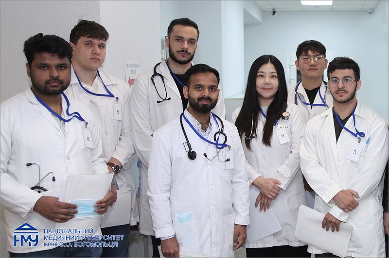 Іноземні громадяни – випускники ННІ медицини успішно склали ОСКІ-2