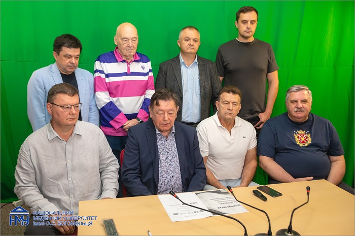 У НМУ відбулася конференція пам’яті засновника дитячої мікрохірургії в Україні Олега Дольницького